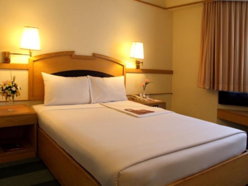 Chon Inter Hotel Чонбури Номер фото