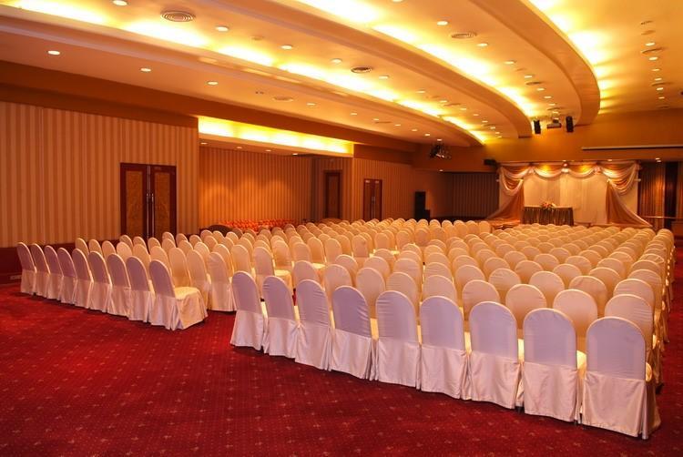 Chon Inter Hotel Чонбури Бизнес фото