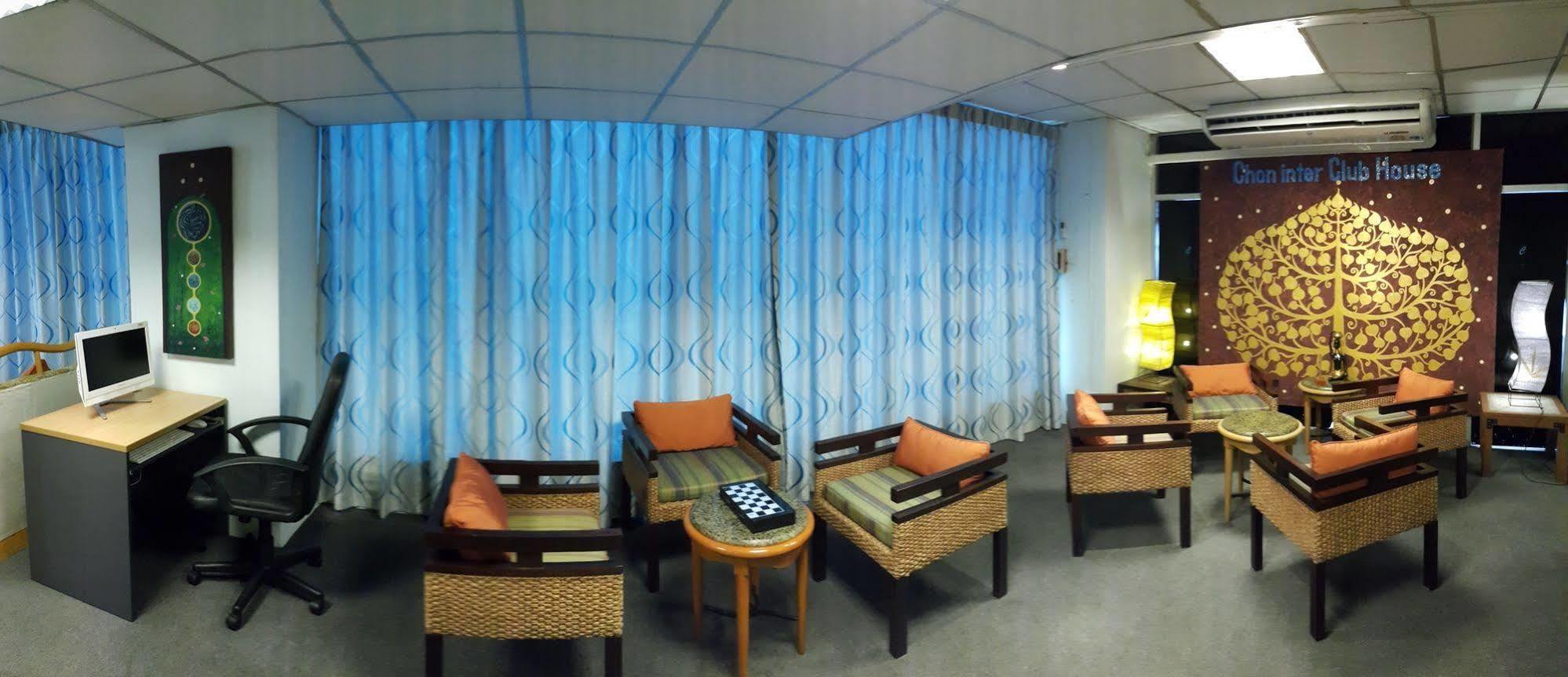 Chon Inter Hotel Чонбури Экстерьер фото